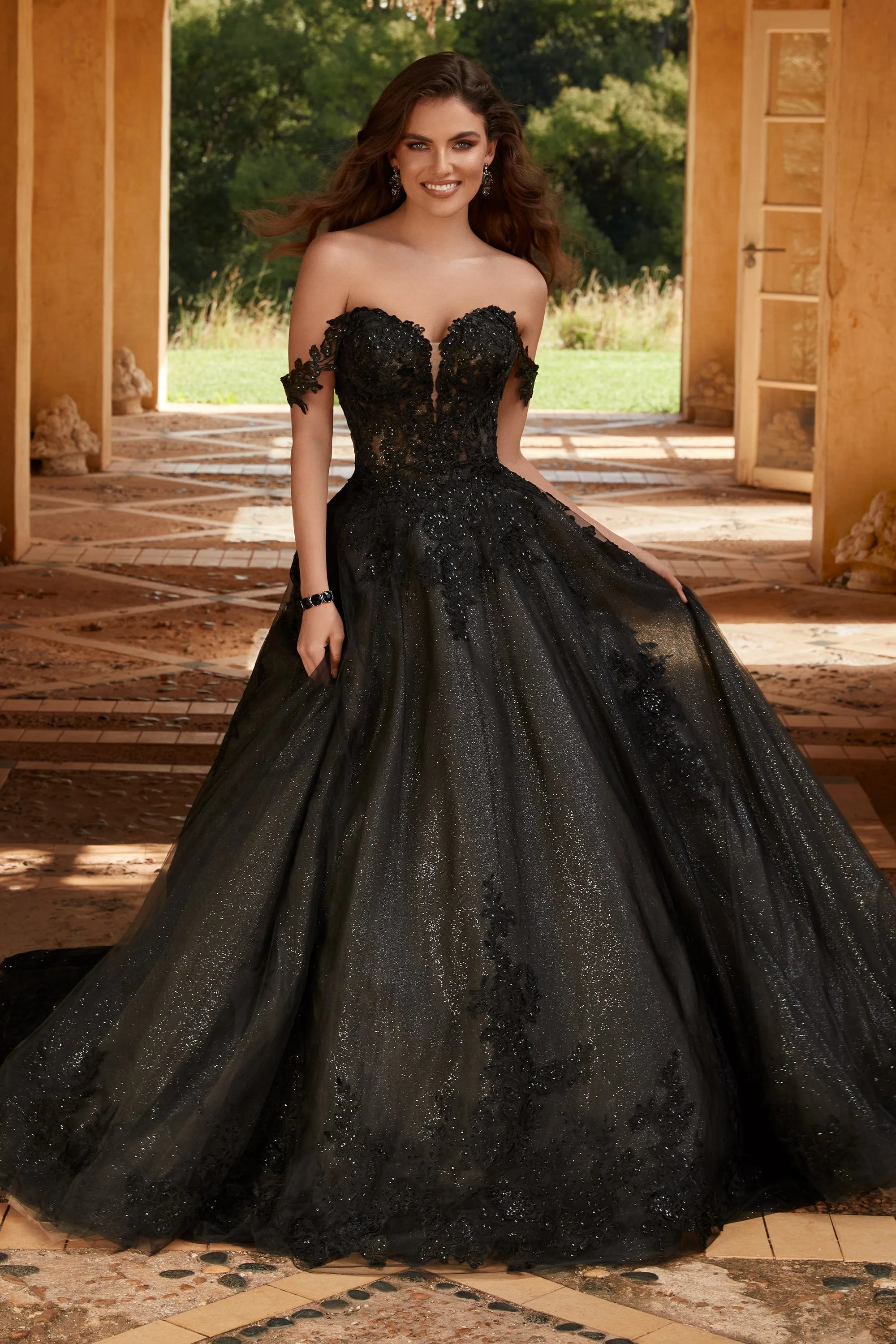 Sophia Tolli: Y12248 - Rebekah