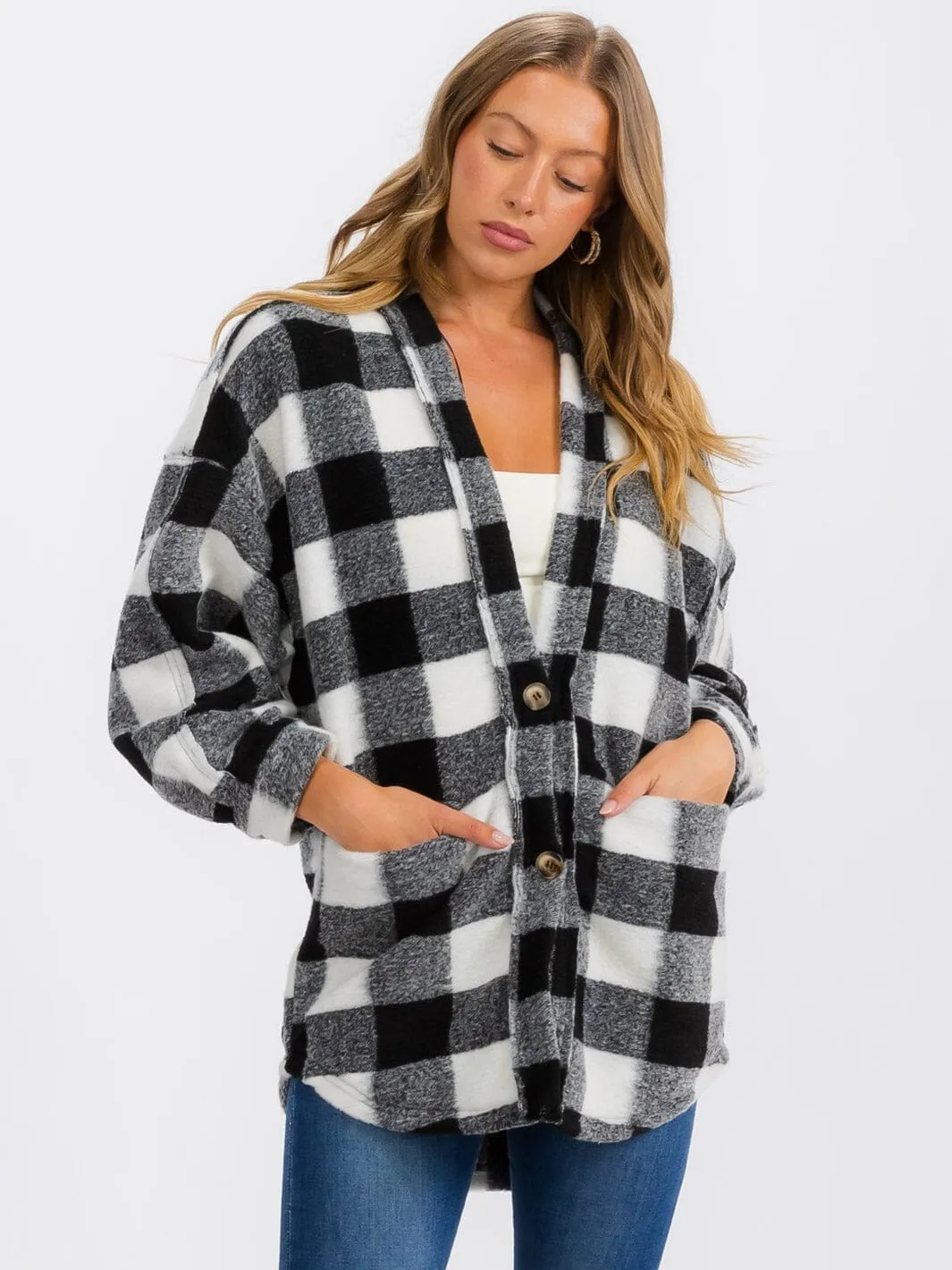 WOMEN'S LONG SLEEVE BUTTON CLOSURE FRONT POCKETS PLAID JACKET