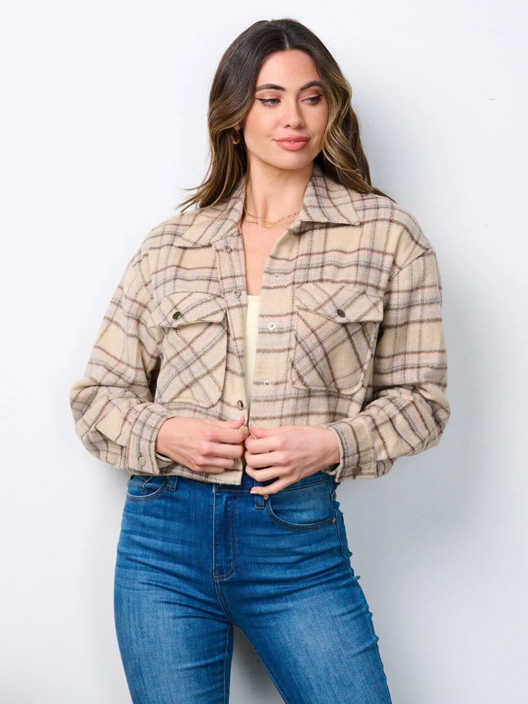 WOMEN'S LONG SLEEVE FRONT POCKETS BUTTON CLOSURE CROP JACKET