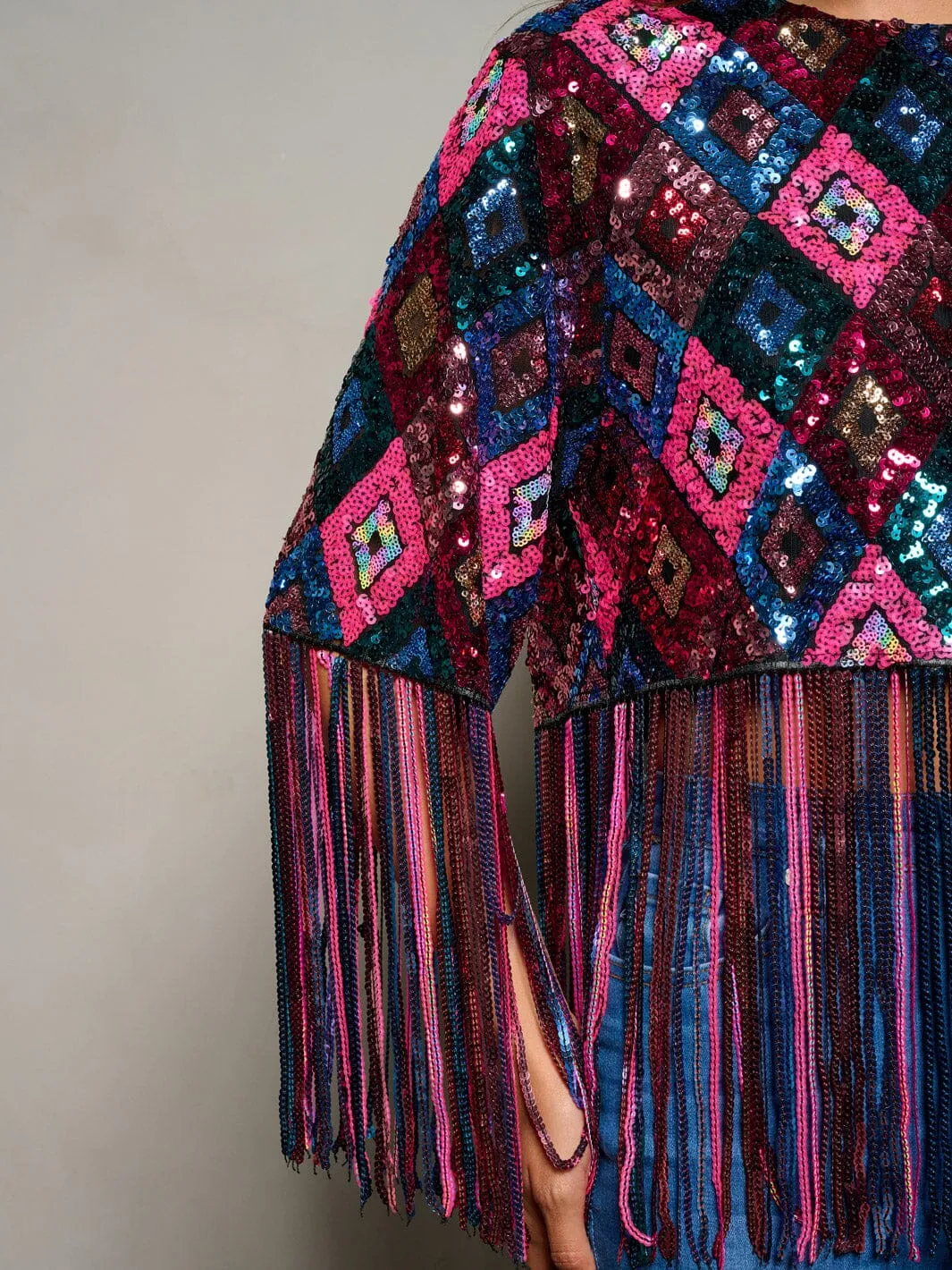 WOMEN'S SHORT SLEEVE SEQUINS FRINGE MULTI COLORS TOP